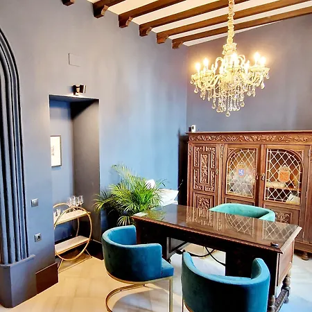 לינה וארוחת בוקר Boutique 4*